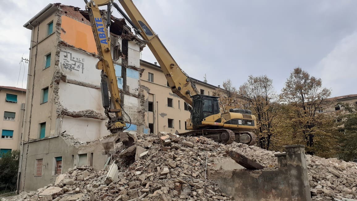 Demolizione Chiccaia